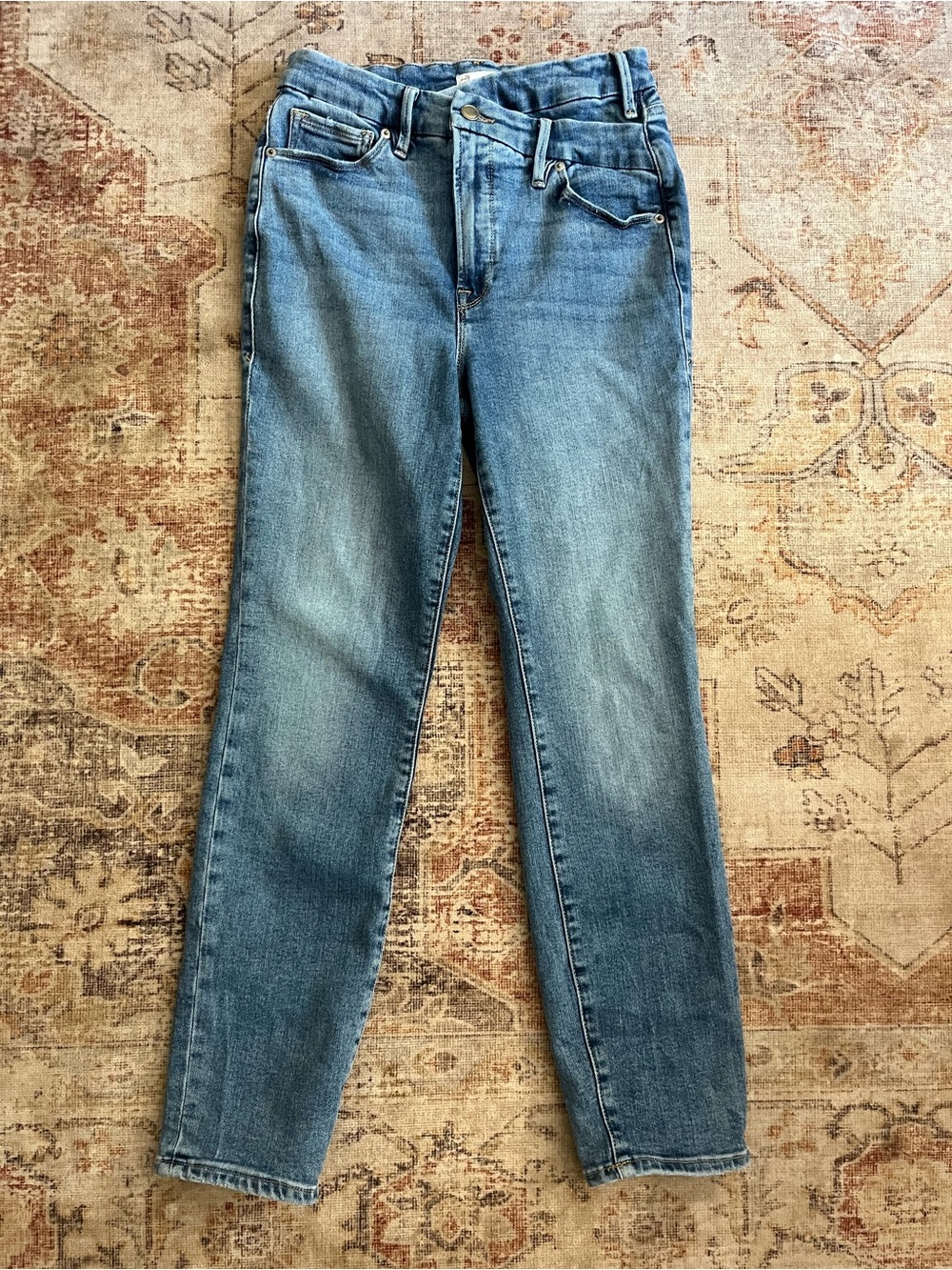 Good American straight leg jeans
